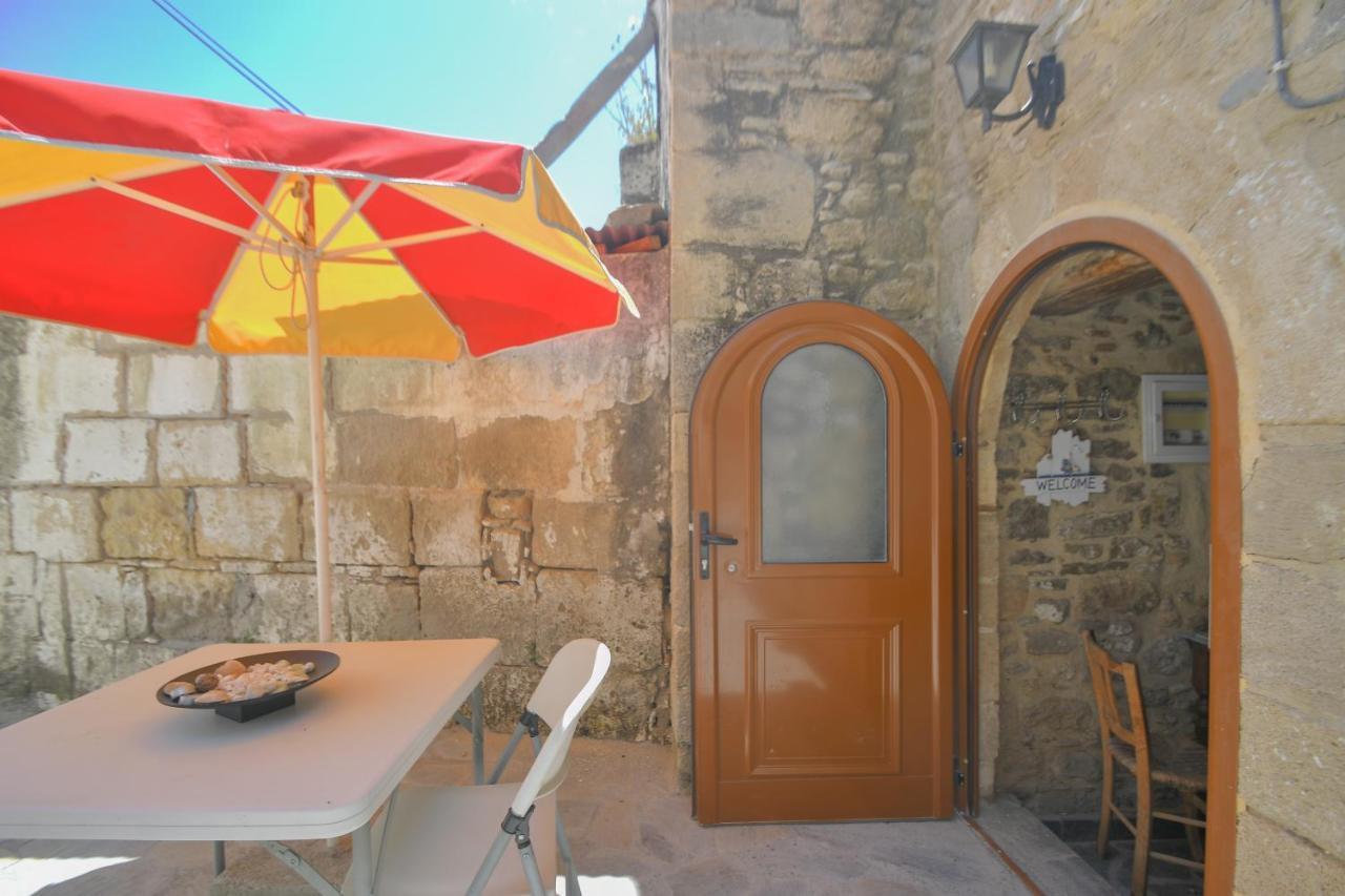 Stone House Apartment Malona Village Exterior photo