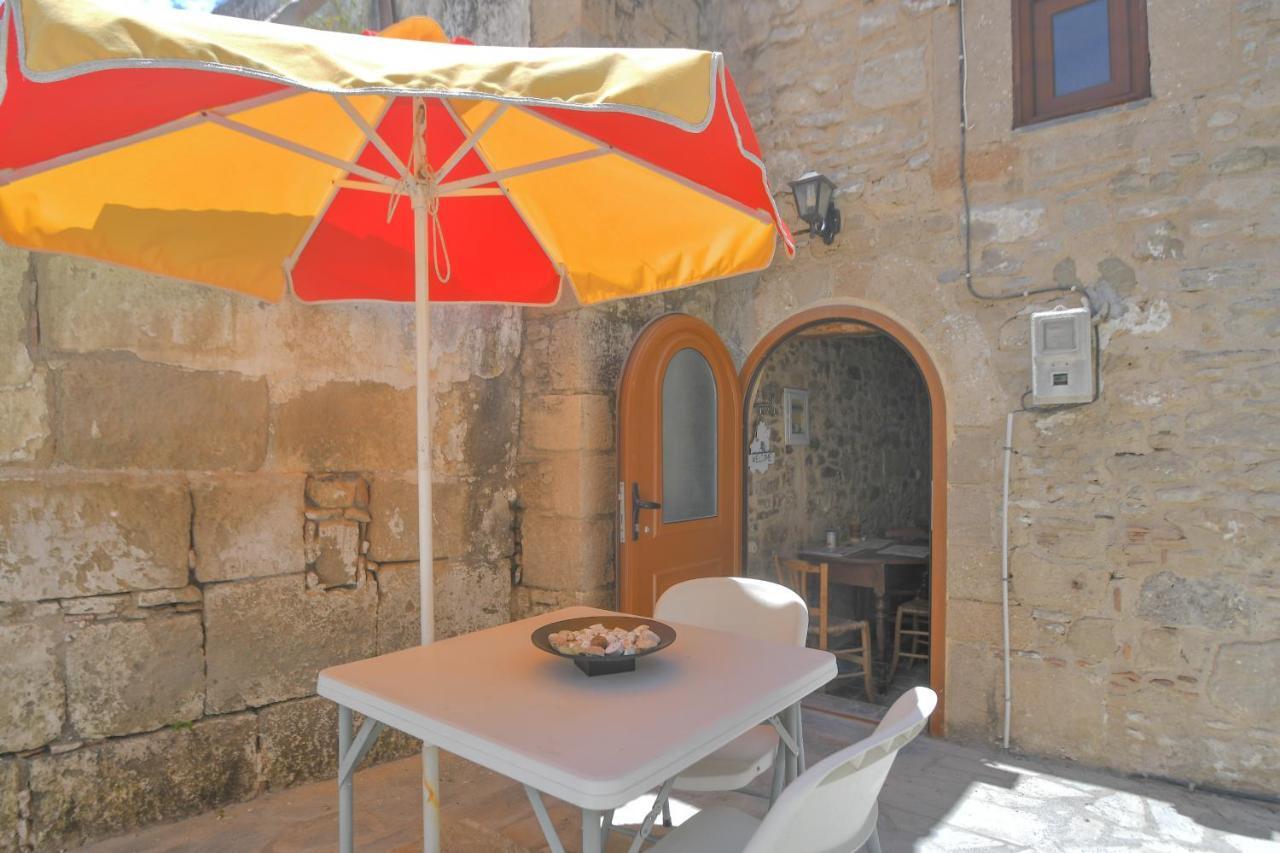 Stone House Apartment Malona Village Exterior photo
